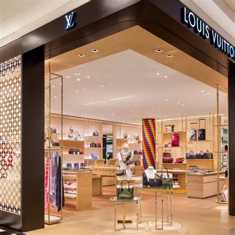 louis vuitton stanford shopping center|louis vuitton stanford ca.